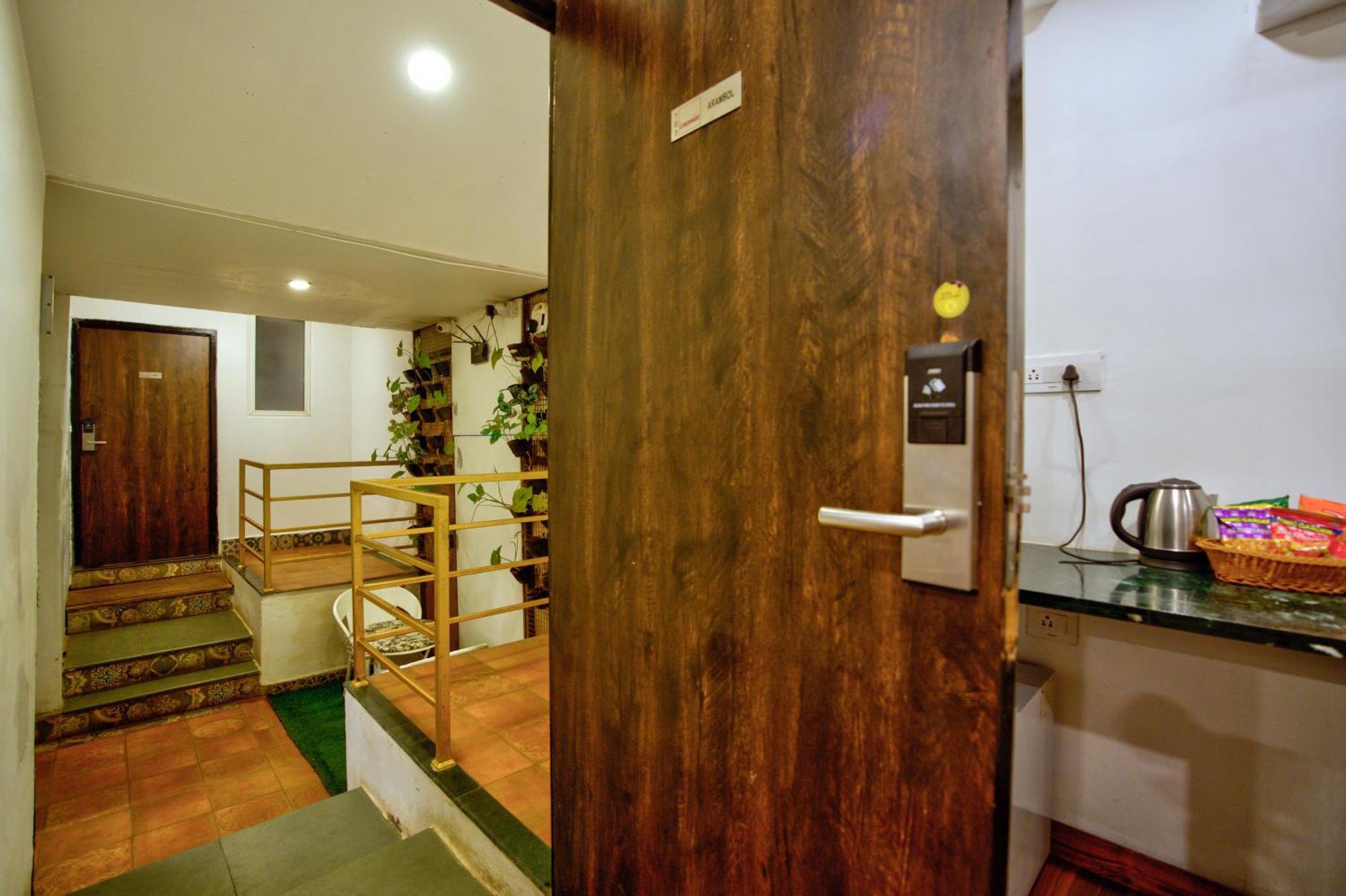 Hotel Lemonmint Svelton Manor Calangute Esterno foto