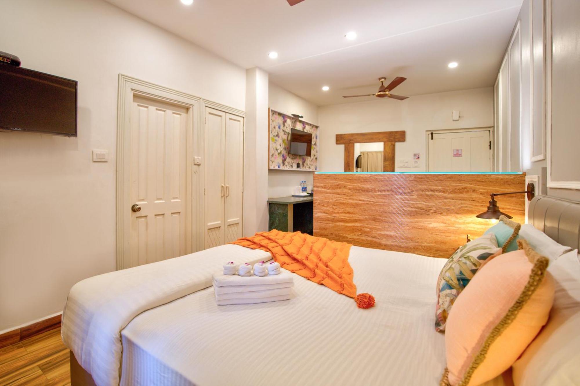 Hotel Lemonmint Svelton Manor Calangute Esterno foto